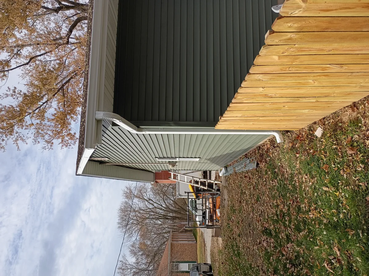 Seamless gutter installation on a home in Colfax, Iowa